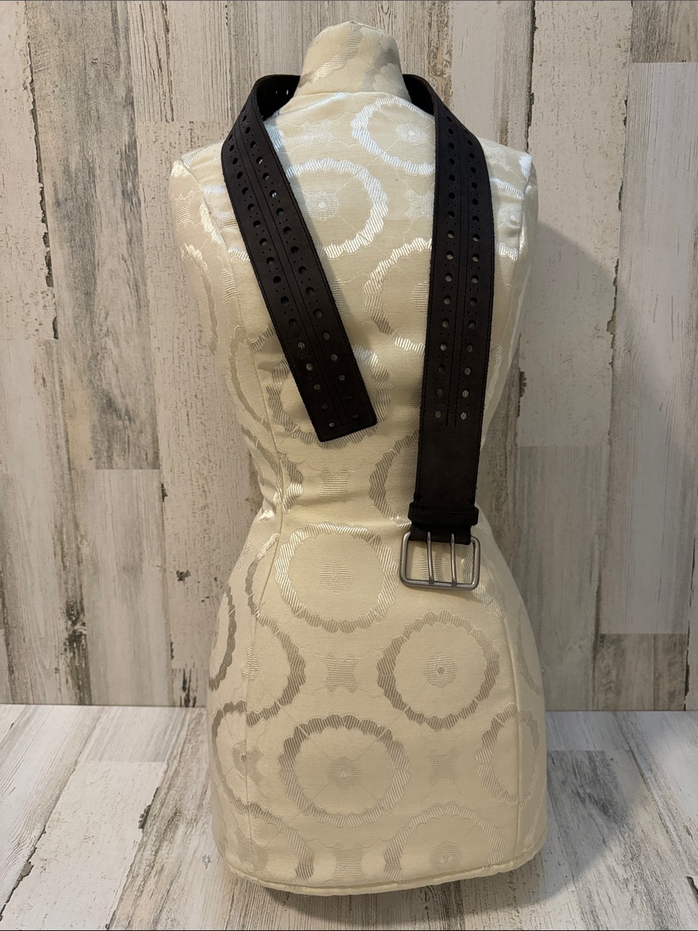 Vintage Leather Gray Two Hole Silvertone Double Prong Buckle Sizable Belt L 41” - Picture 4 of 14